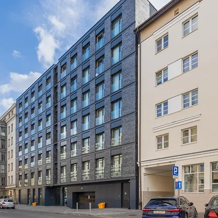 Langiewicza Deluxe By Bookinghost