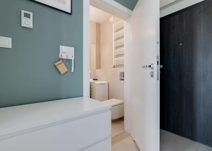 Langiewicza Deluxe By Bookinghost